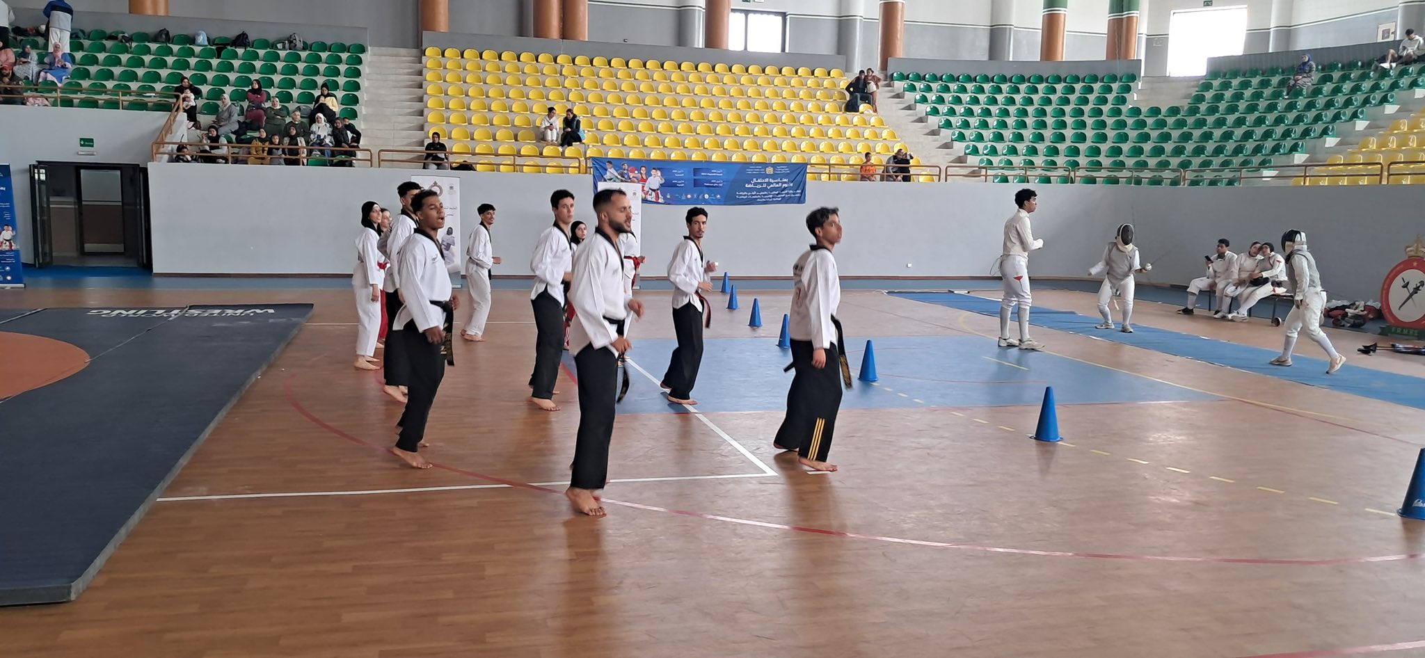 الأبواب المفتوحة للتنشيط الرياضي