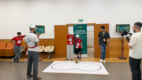  المهرجان الوطني للتفتح التكنولوجي والروبوتيك بإعداديات الريادة