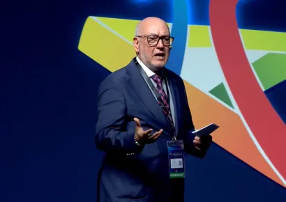 محاضرة رئيسية رقم 2: من الوظيفة إلى المهمة، نبل التعليم