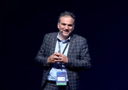 محاضرة رئيسية رقم 5: الذكاء الاصطناعي في المدرسة، بين الوعود والحذر