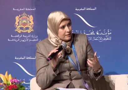 مائدة مستديرة رقم 1: نموذج مدارس الريادة في خدمة التعليم